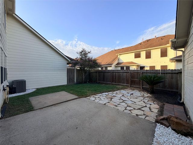 4531 Park Trail Lane, Pasadena, TX 77505