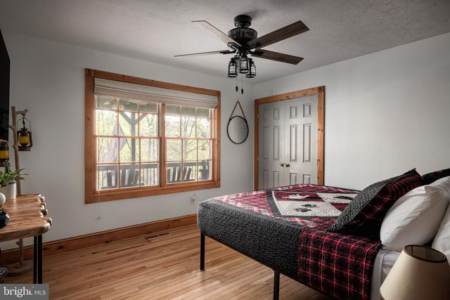 489 VAUGHT DR, Front Royal, VA 22630