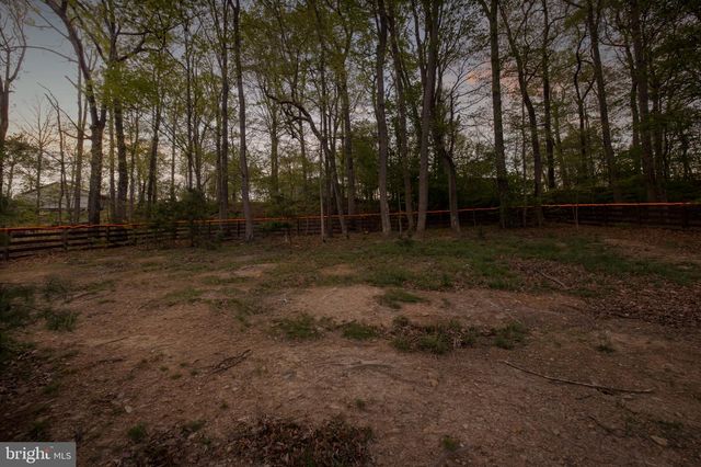 489 VAUGHT DR, Front Royal, VA 22630