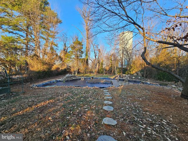 7740 LEESBURG PIKE, Falls Church, VA 22043