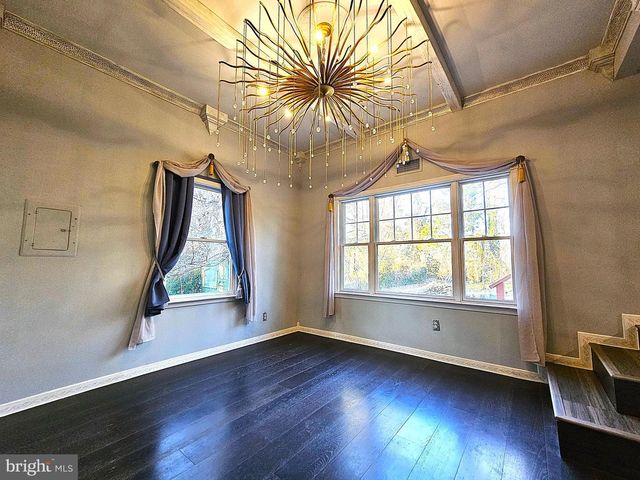 7740 LEESBURG PIKE, Falls Church, VA 22043