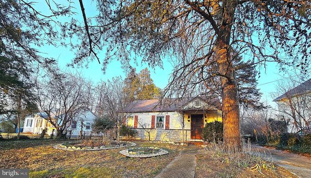 7740 LEESBURG PIKE, Falls Church, VA 22043