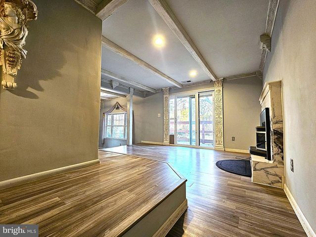 7740 LEESBURG PIKE, Falls Church, VA 22043