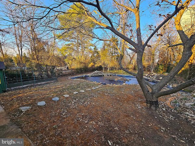 7740 LEESBURG PIKE, Falls Church, VA 22043