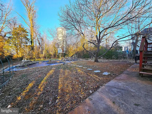 7740 LEESBURG PIKE, Falls Church, VA 22043