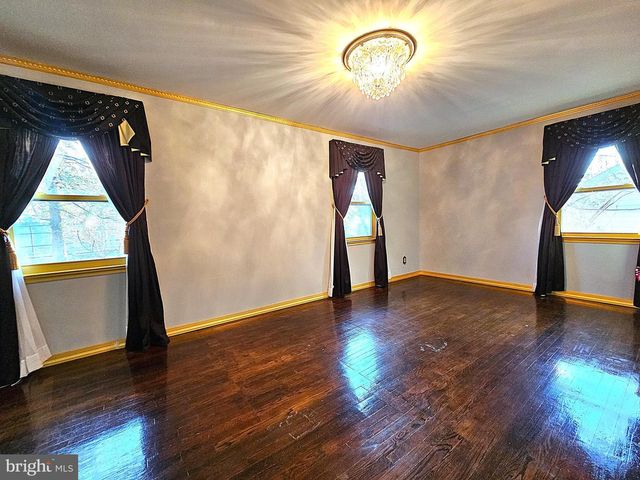 7740 LEESBURG PIKE, Falls Church, VA 22043