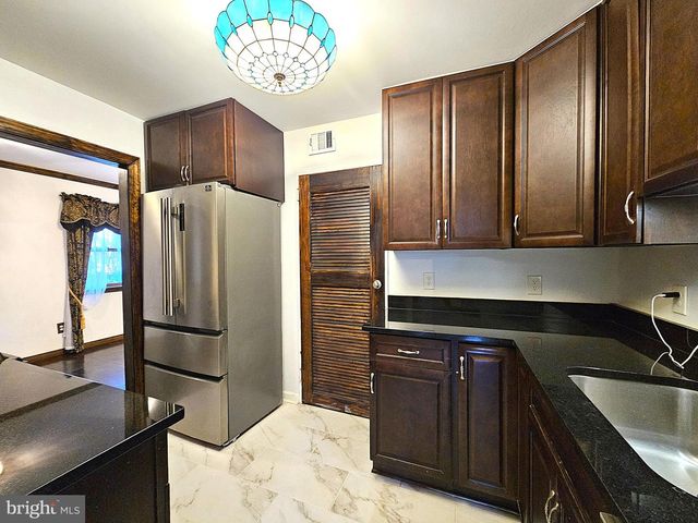 7740 LEESBURG PIKE, Falls Church, VA 22043