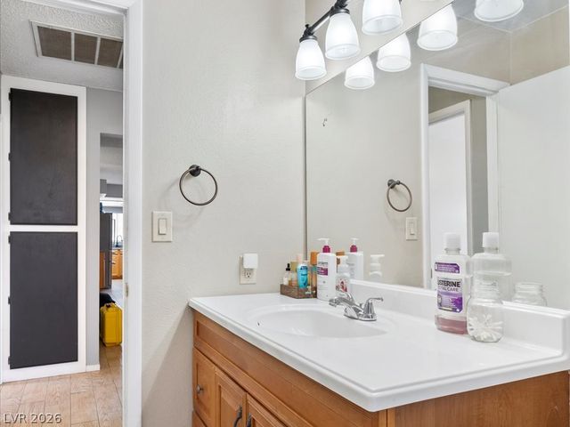 6171 Forest Park Drive, Las Vegas, NV 89156