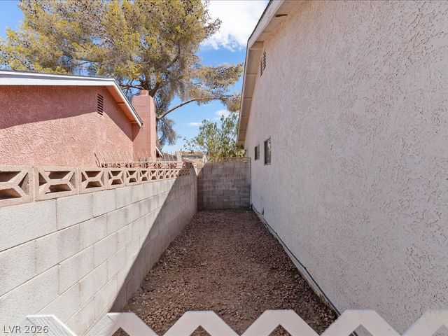 6171 Forest Park Drive, Las Vegas, NV 89156