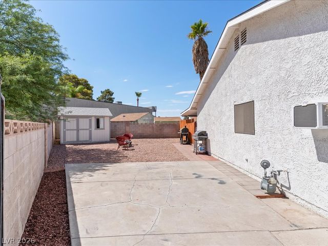 6171 Forest Park Drive, Las Vegas, NV 89156