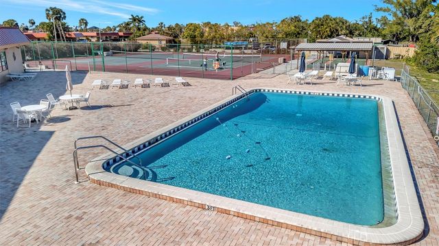 3893 CATALINA DRIVE, Bradenton, FL 34210