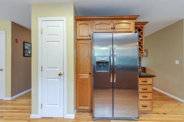 9 Misty Lane, Hooksett, NH 03106