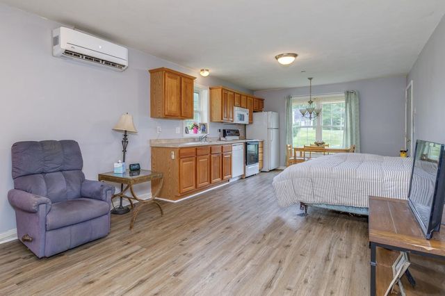 9 Misty Lane, Hooksett, NH 03106