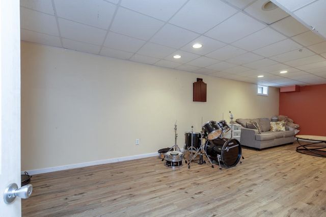 9 Misty Lane, Hooksett, NH 03106
