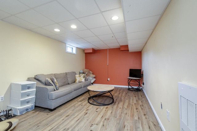 9 Misty Lane, Hooksett, NH 03106