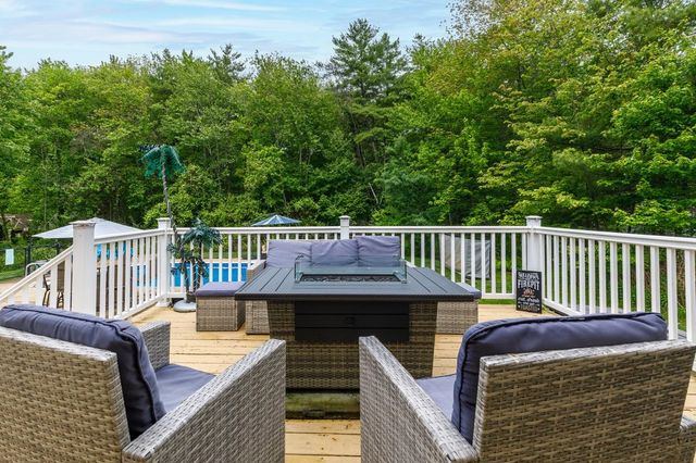 9 Misty Lane, Hooksett, NH 03106
