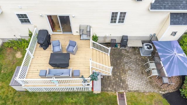 9 Misty Lane, Hooksett, NH 03106