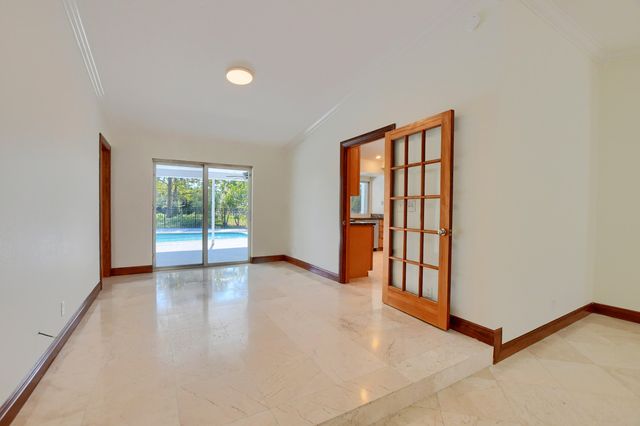 2334 Timbercreek Circle NW, Boca Raton, FL 33431
