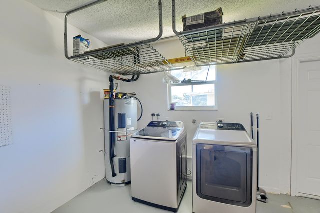 2334 Timbercreek Circle NW, Boca Raton, FL 33431