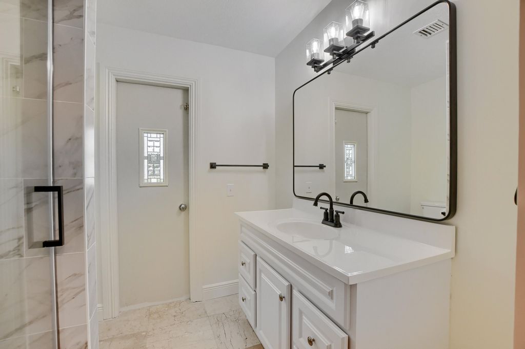 Image 28 of property listing at 2334 Timbercreek Circle NW, Boca Raton, FL 33431