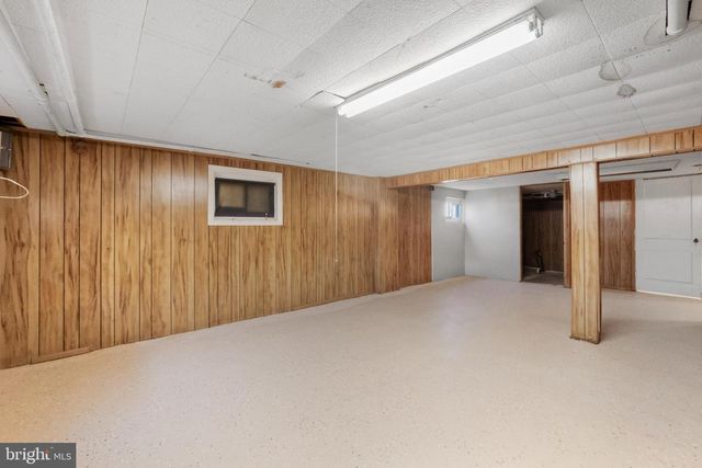 7001 DUNBAR RD, Dundalk, MD 21222