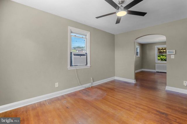 7001 DUNBAR RD, Dundalk, MD 21222