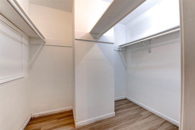 25 Clover Bend Street, La Marque, TX 77568