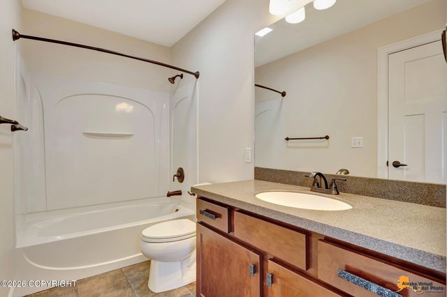 5605 Grand Teton Loop, Anchorage, AK 99502