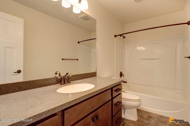 5605 Grand Teton Loop, Anchorage, AK 99502