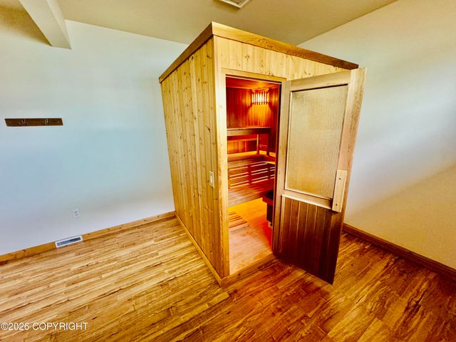 5605 Grand Teton Loop, Anchorage, AK 99502