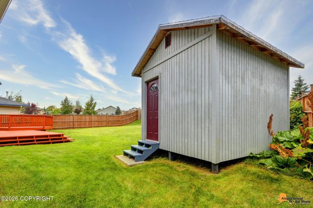 5605 Grand Teton Loop, Anchorage, AK 99502