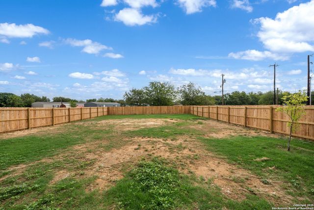 19736 Alexander Nova, Somerset, TX 78069
