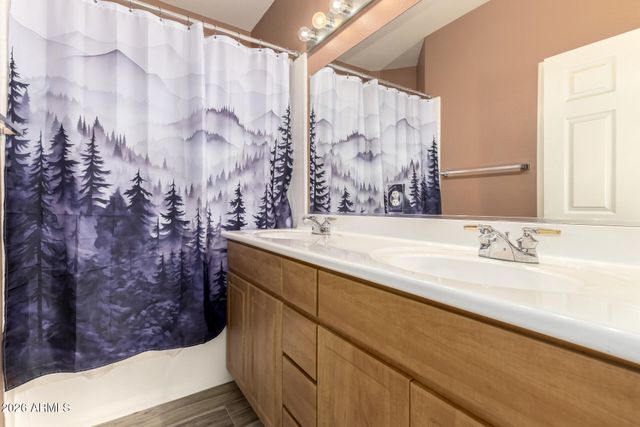 6535 E SUPERSTITION SPRINGS Boulevard 242, Mesa, AZ 85206