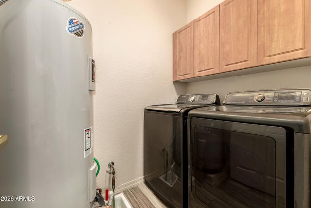 6535 E SUPERSTITION SPRINGS Boulevard 242, Mesa, AZ 85206