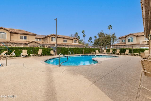 6535 E SUPERSTITION SPRINGS Boulevard 242, Mesa, AZ 85206