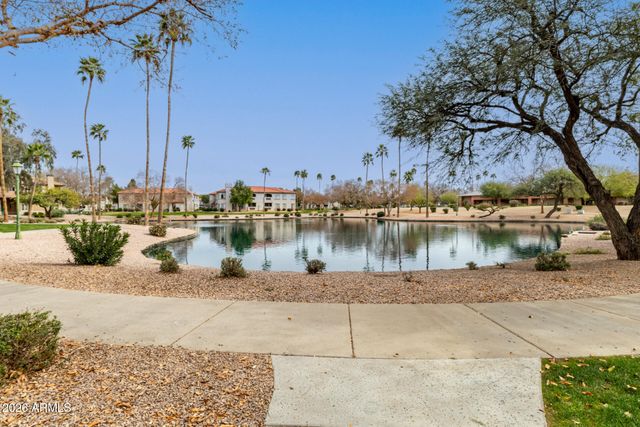6535 E SUPERSTITION SPRINGS Boulevard 242, Mesa, AZ 85206