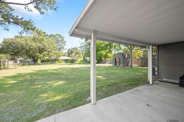3827 Noble St, Zachary, LA 70791