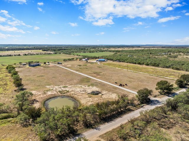 2215 Tucker Road, Graford, TX 76449