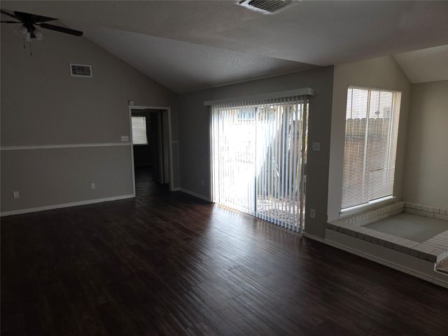 6303 Gladewell Drive, Houston, TX 77072