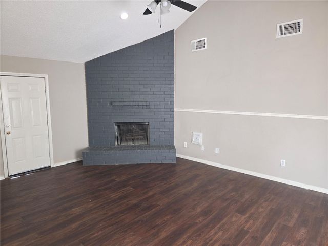 6303 Gladewell Drive, Houston, TX 77072