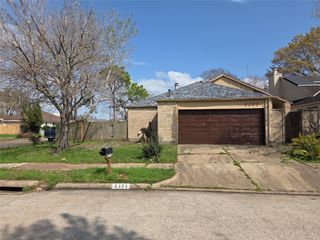 6303 Gladewell Drive, Houston, TX 77072