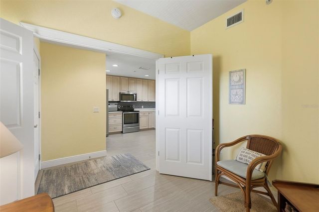 425 150TH AVENUE 2404, Madeira Beach, FL 33708