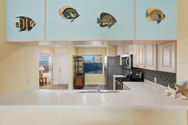 425 150TH AVENUE 2404, Madeira Beach, FL 33708