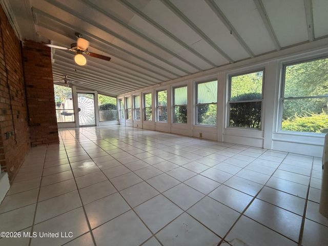 8861 Jones Road, Olive Branch, MS 38654
