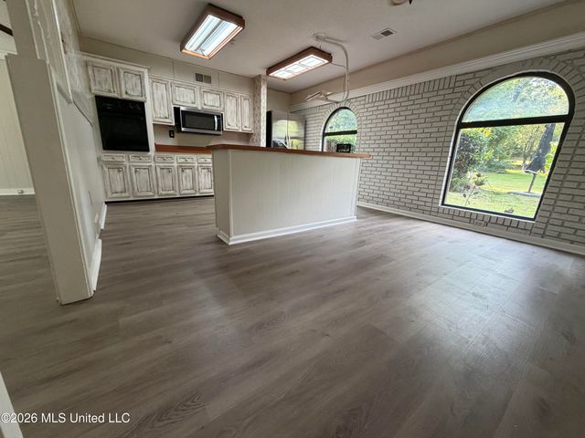 8861 Jones Road, Olive Branch, MS 38654
