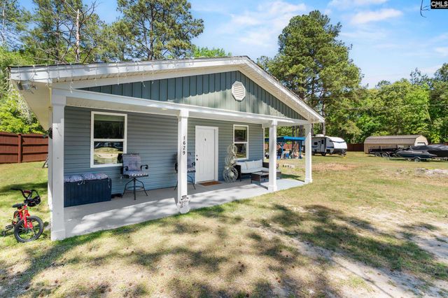 1629 Redmond Mill Road, Swansea, SC 29160