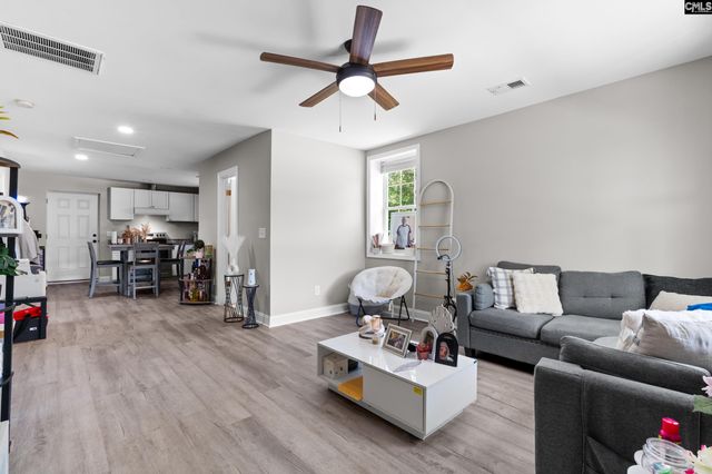 1629 Redmond Mill Road, Swansea, SC 29160
