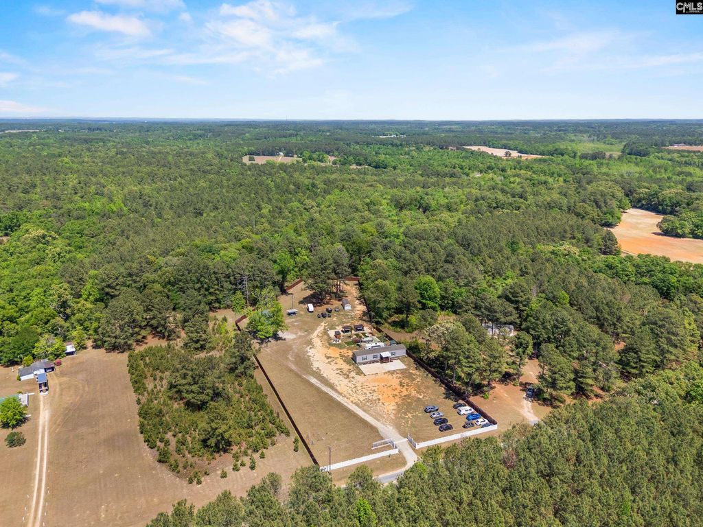 1629 Redmond Mill Road, Swansea, SC 29160