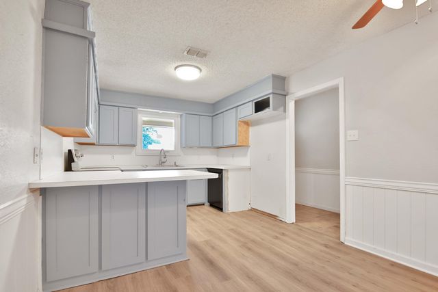 4818 73rd Street, Lubbock, TX 79424