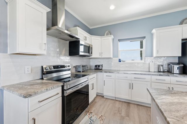 18307 Warrior Road, Galveston, TX 77554